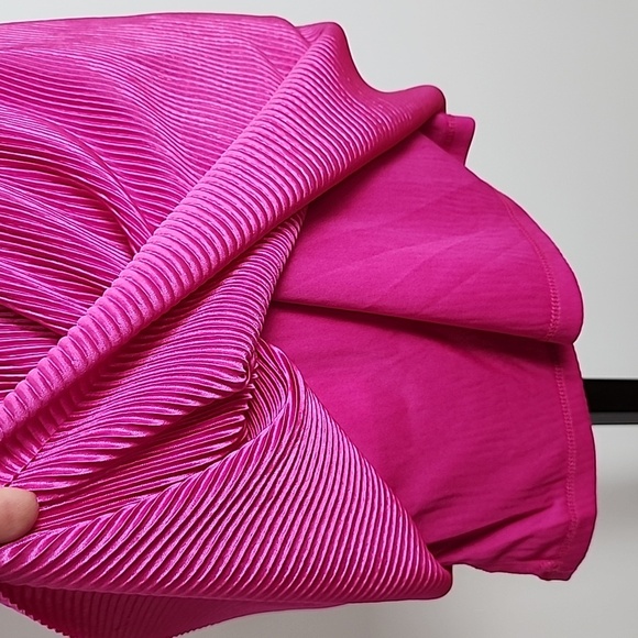 Sincerley Jules Women's Hot Pink Pleated Cross Over Halter Dress Lined Sz Medium - Picture 6 of 12